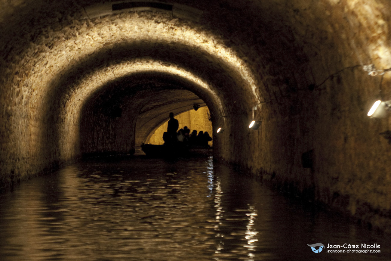 Reportage corporate sur les balades en barque avec animations théatrales pour l'office de tourisme de Châlons en Champagne