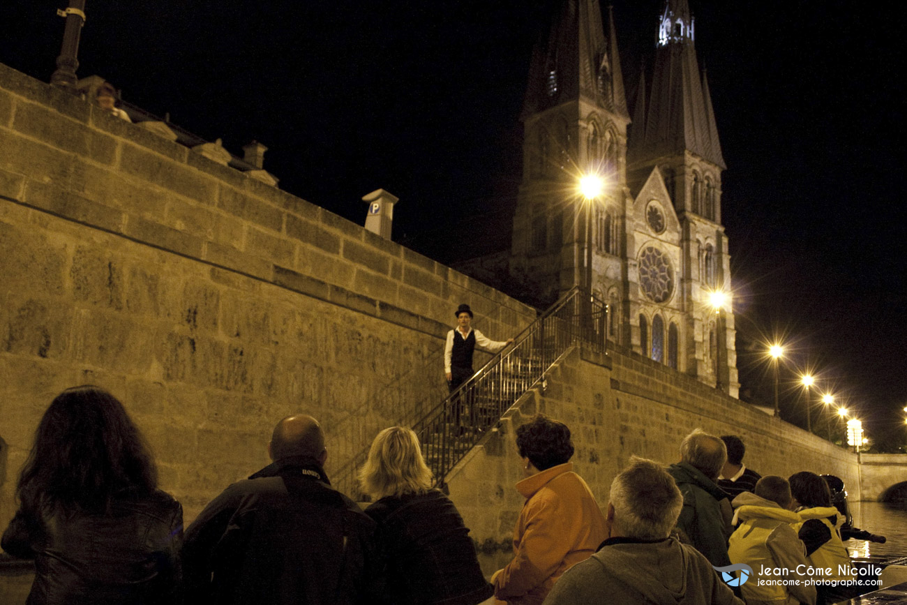 Reportage corporate sur les balades en barque avec animations théatrales pour l'office de tourisme de Châlons en Champagne