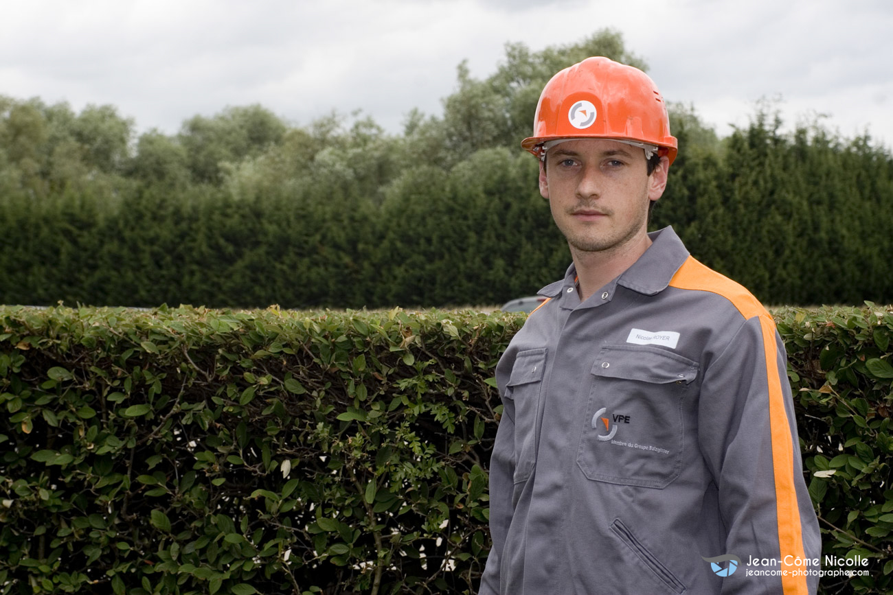 Portraits sur site en condition studio mobile pour Salzgitter Mannesman Precision, fabricants de tubes de de précision