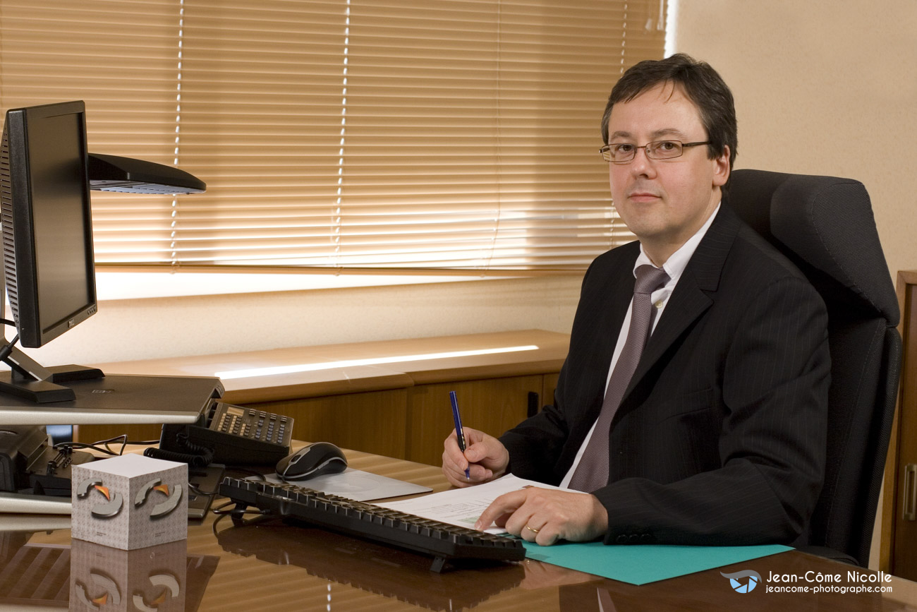 Portraits sur site en condition studio mobile pour Salzgitter Mannesman Precision, fabricants de tubes de de précision